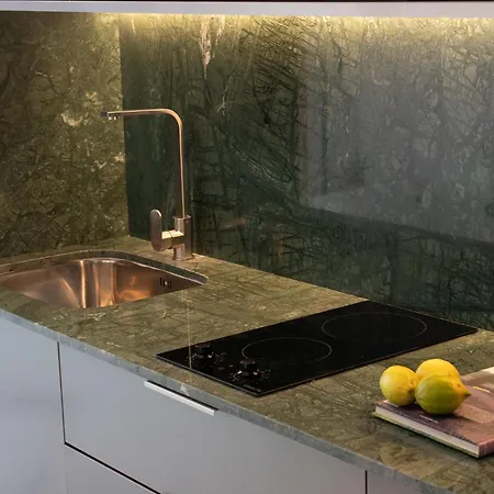 Apartamento Infinity Blue Next To The Sea Kalamata