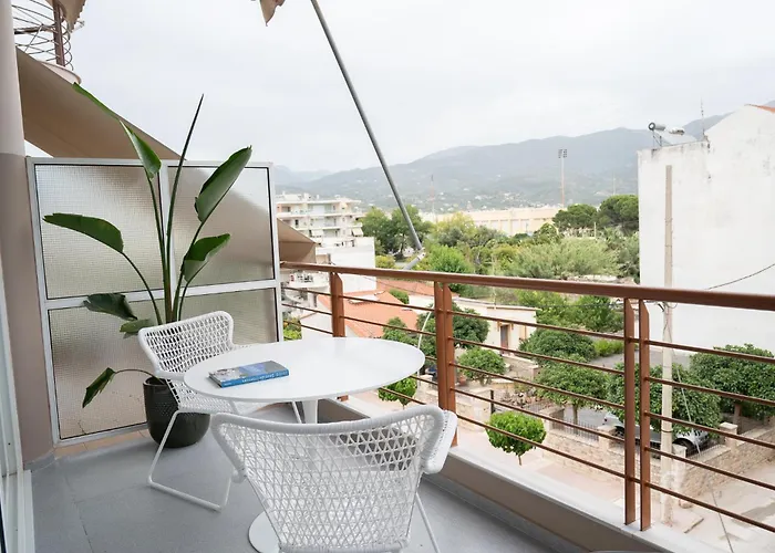 Daire Infinity Blue Next To The Sea Kalamata
