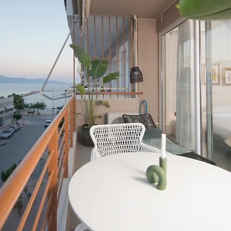 Infinity Blue Next To The Sea Appartement