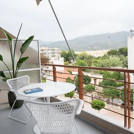 Apartment Infinity Blue Next To The Sea Kalamata